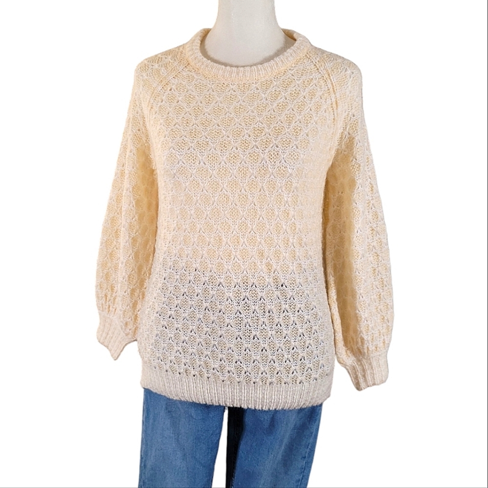 NWT Lilly Pulitzer Corabelle Crewneck Honeycomb Knit Sweater Coconut Cream Small - Picture 3 of 16